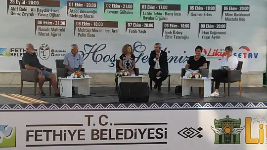 Tazelenme Üniversitesi Şair Ve Yazarları Okurları İle Buluştu