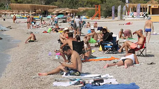 Ölüdeniz'de sezon bitmiyor