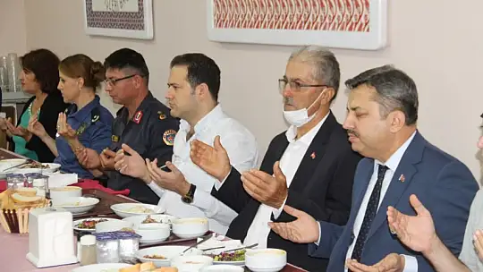 Şehitlerimiz için Mevlid programı düzenlendi