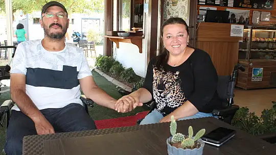 AŞKIN ÖNÜNDA HİÇ BİR ENGEL DURAMIYOR