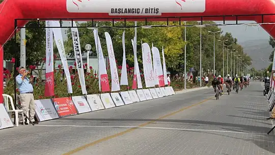 ULUSLARARASI LİKYA GRANFONDO BİSİKLET YARIŞI SONA ERDİ