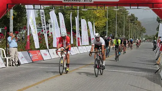 ULUSLARARASI LİKYA GRANFONDO BİSİKLET YARIŞI SONA ERDİ