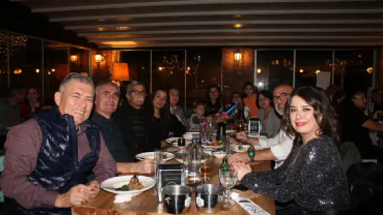 FETHİYE'DE YILBAŞI RENKLİ GEÇTİ