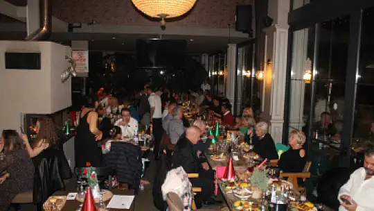 FETHİYE'DE YILBAŞI RENKLİ GEÇTİ