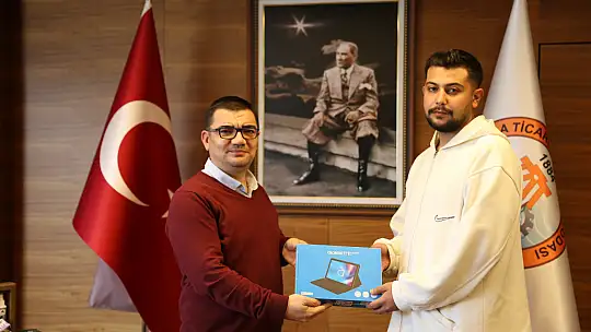 Aşı kampanyasında tabletler sahiplerine teslim edildi