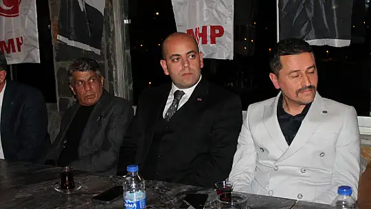 MHP'li adaylar iftar yemeğinde buluştu