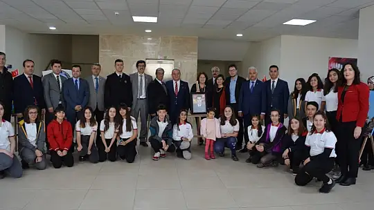 Şehit Polis Memuru Anısına Sergi Açıldı