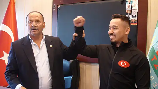 KARAYİĞİT, 'FOTOĞRAF ÇEKİNİP HADİ EYVALLAH KUBİLAY DEMEDİK'