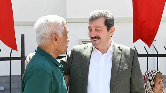 Vali Tavlı, Depremzede Ailelerle Bir Araya Geldi