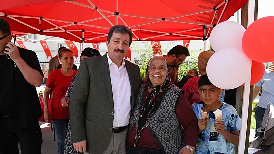 Vali Tavlı, Depremzede Ailelerle Bir Araya Geldi