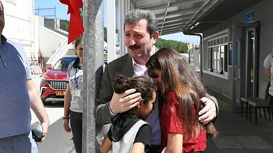 Vali Tavlı, Depremzede Ailelerle Bir Araya Geldi