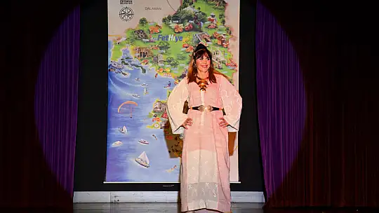 LİKYA İLMEKLERİ DEFİLESİ GÖZ KAMAŞTIRDI