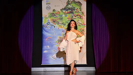 LİKYA İLMEKLERİ DEFİLESİ GÖZ KAMAŞTIRDI