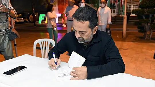 Nasuh Mahruki ve Murat Ağırel Likya Etkinlikleri'nde buluştu