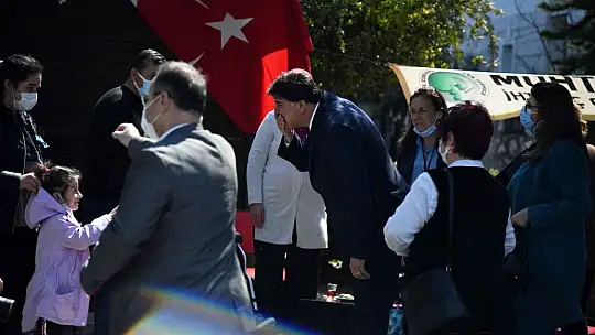 Karaca, Fethiye'deki rehabilitasyon merkezlerini ziyaret etti