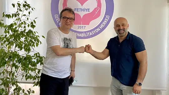 Nursel özdemir Prof. Dr. Binyamin Birkan ile çalışıyor