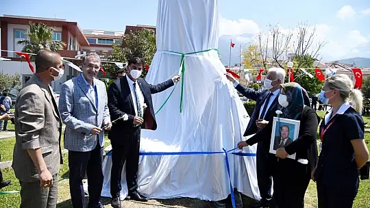 Sağlık çalışanlarına Saygı Anıtı 