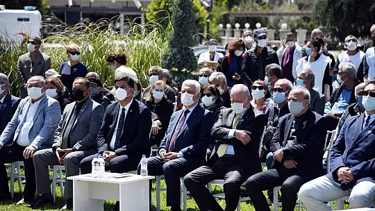 Sağlık çalışanlarına Saygı Anıtı 