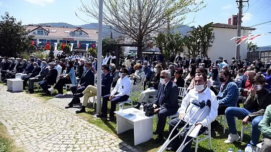 Sağlık çalışanlarına Saygı Anıtı 