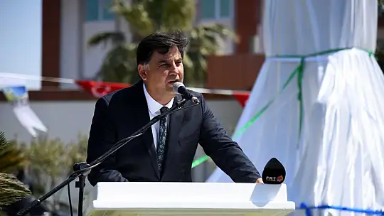 Sağlık çalışanlarına Saygı Anıtı 