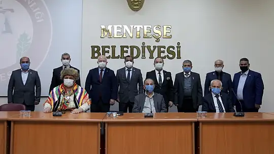 Başkan Gümüş, Muhtarlar Derneği Olağan Genel Kuruluna katıldı