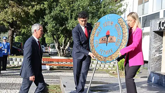 Fethiye'de öğretmenler günü ilgi ile izlendi