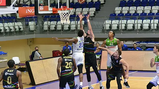 LH Fethiye Belediyespor Petkim'i eli boş gönderdi 75-74