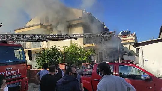 Yalnız yaşadığı evde çıkan yangında hayatını kaybetti