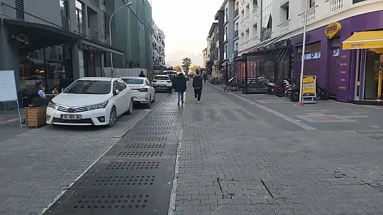 Kaldırımlar bile yetmiyor