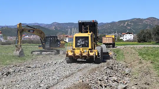 Mahallelerin yol stabilizasyon, bakım ve onarım çalışmaları devam ediyor