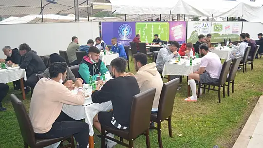 Fethiyespor moral depoladı