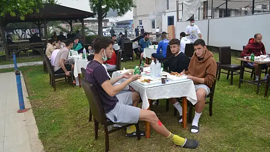 Fethiyespor moral depoladı