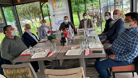 Milletvekili Alban'dan bir dizi ziyaret