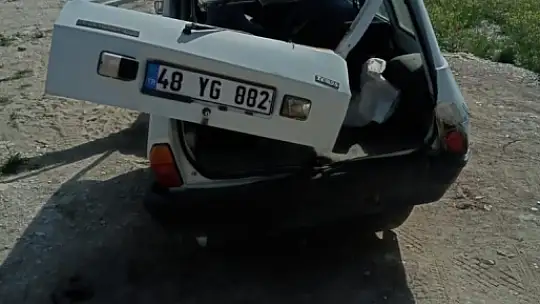 Kaza da 5 kişi yaralandı