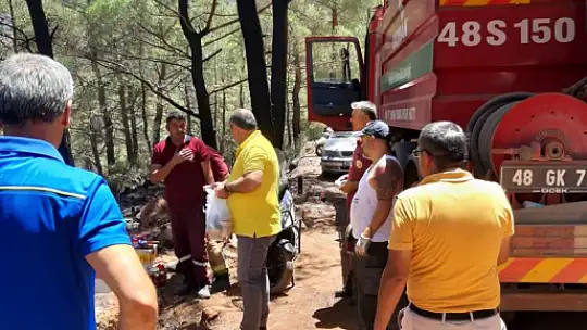 CHP Fethiye İlçe Örgütü yangın ekiplerini unutmadı