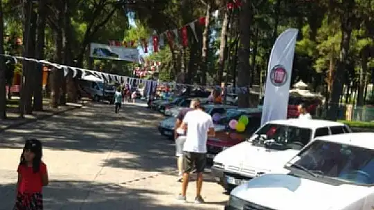 Uno Club Fethiye iki madalyayla döndüler