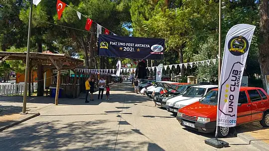 Uno Club Fethiye iki madalyayla döndüler