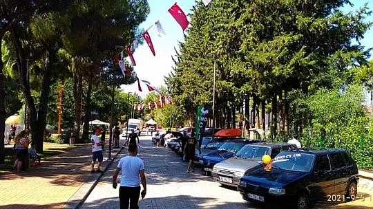 Uno Club Fethiye iki madalyayla döndüler