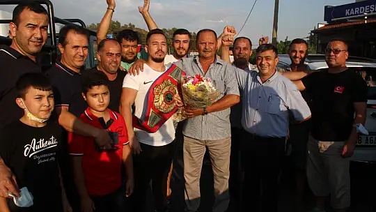 Alcu'ya şampiyonluk konvoyu