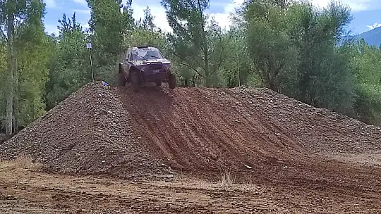 Türkiye Akdeniz Offroad Kupası 1. ayak Fethiye yarışı nefesleri kesiyor