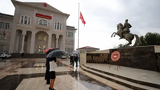 24 Kasım Öğretmenler Günü Seydikemer'de kutlandı