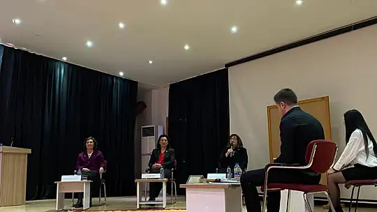 'Kadın Ve Girişimcilik' Üzerine Konuşuldu