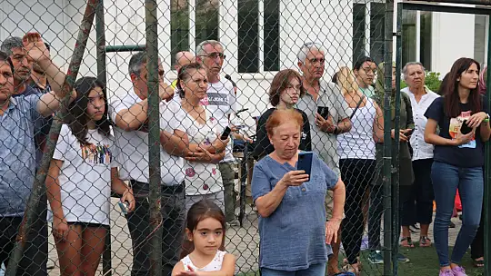 MUĞLASPOR YAZ FUTBOL OKULU'NUN MEZUNİYET TÖRENİ YAPILDI