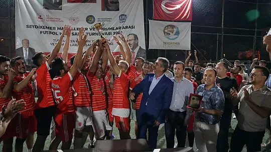 SEYDİKEMER'E YAKIŞAN FUTBOL TURNUVASI SONA ERDİ