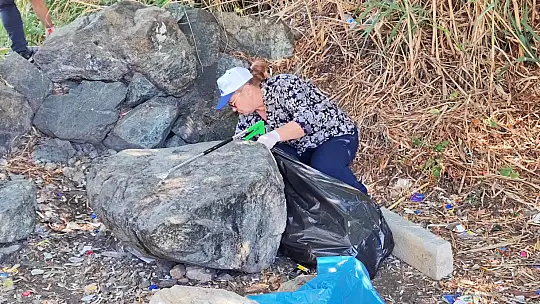 Ördek Adası ve Kuş Cennetinde temizlik yapıldı