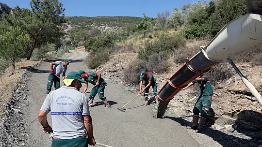 Yol Çalışmaları Kafaca'da Devam Ediyor
