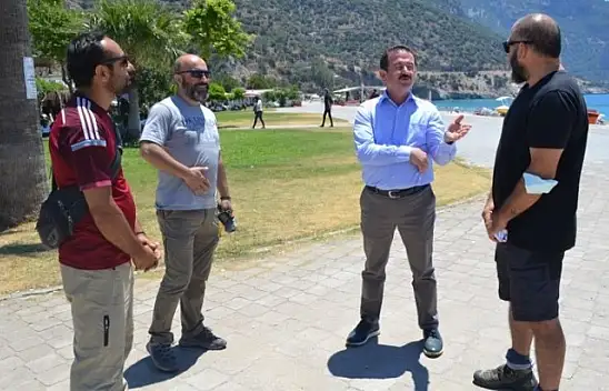 AK Partili Öztürk, yamaç paraşütü pilotlarının sorunlarını dinledi