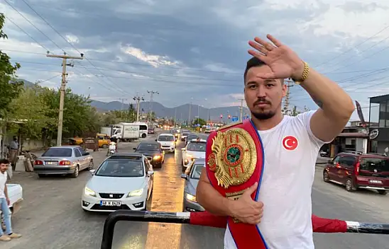 Alcu'ya şampiyonluk konvoyu