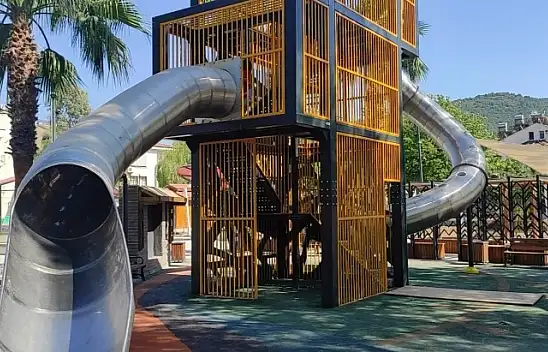 Bahriye Üçok Parkı'nda sona gelindi