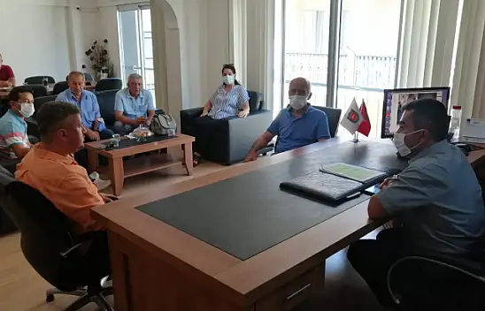 Başkan Taşar, 'Esnafımız önünü göremiyor'